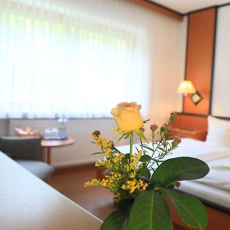 Landidyll Hotel Zum Alten Schloss Kirchensittenbach Ngoại thất bức ảnh